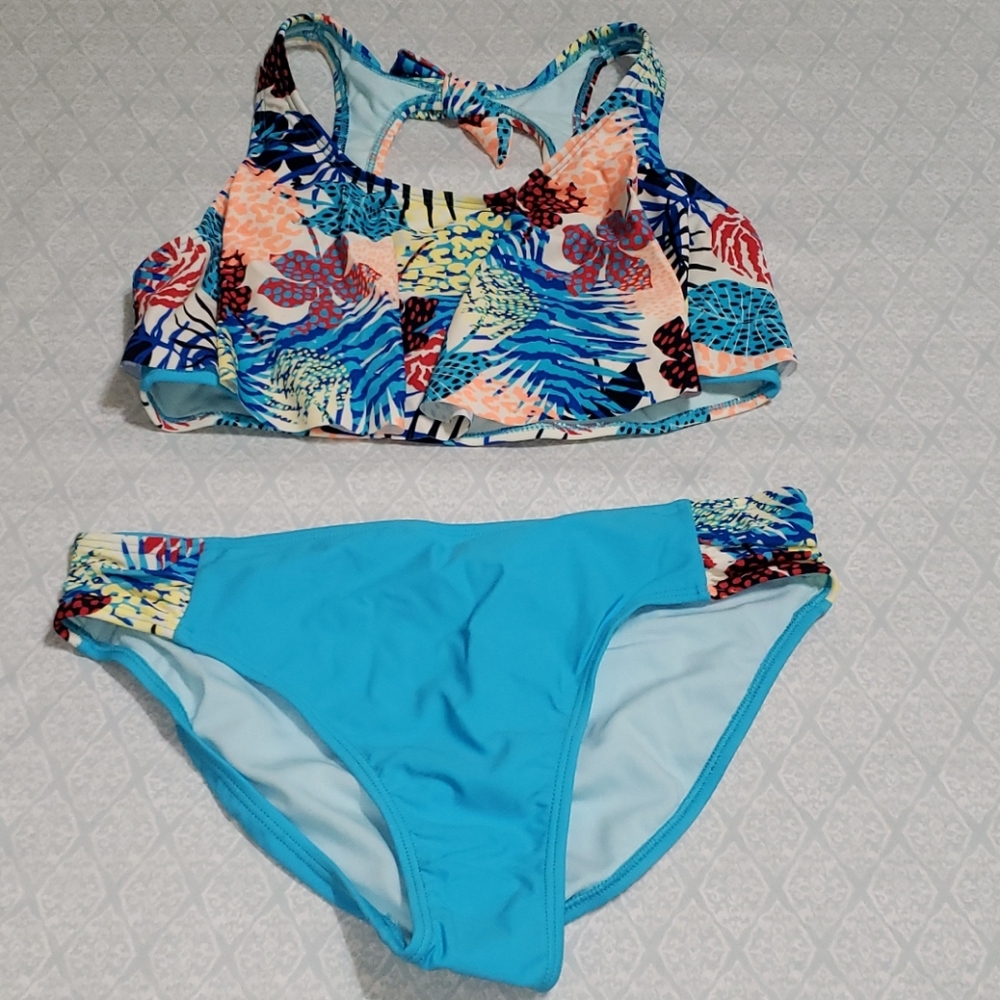 Blue swimmingl suit set size 15th to 18th